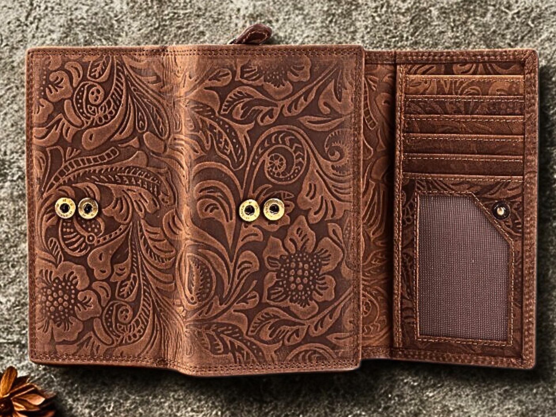 Close-up of genuine leather purse interior – 7 EC and credit card slots plus 2 side compartments