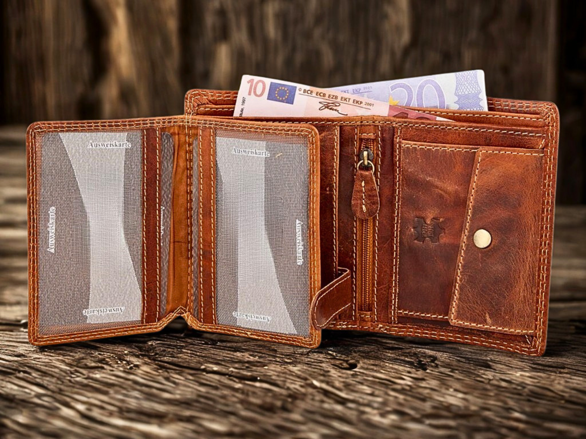 Buffalo leather wallet gift-ready packaging