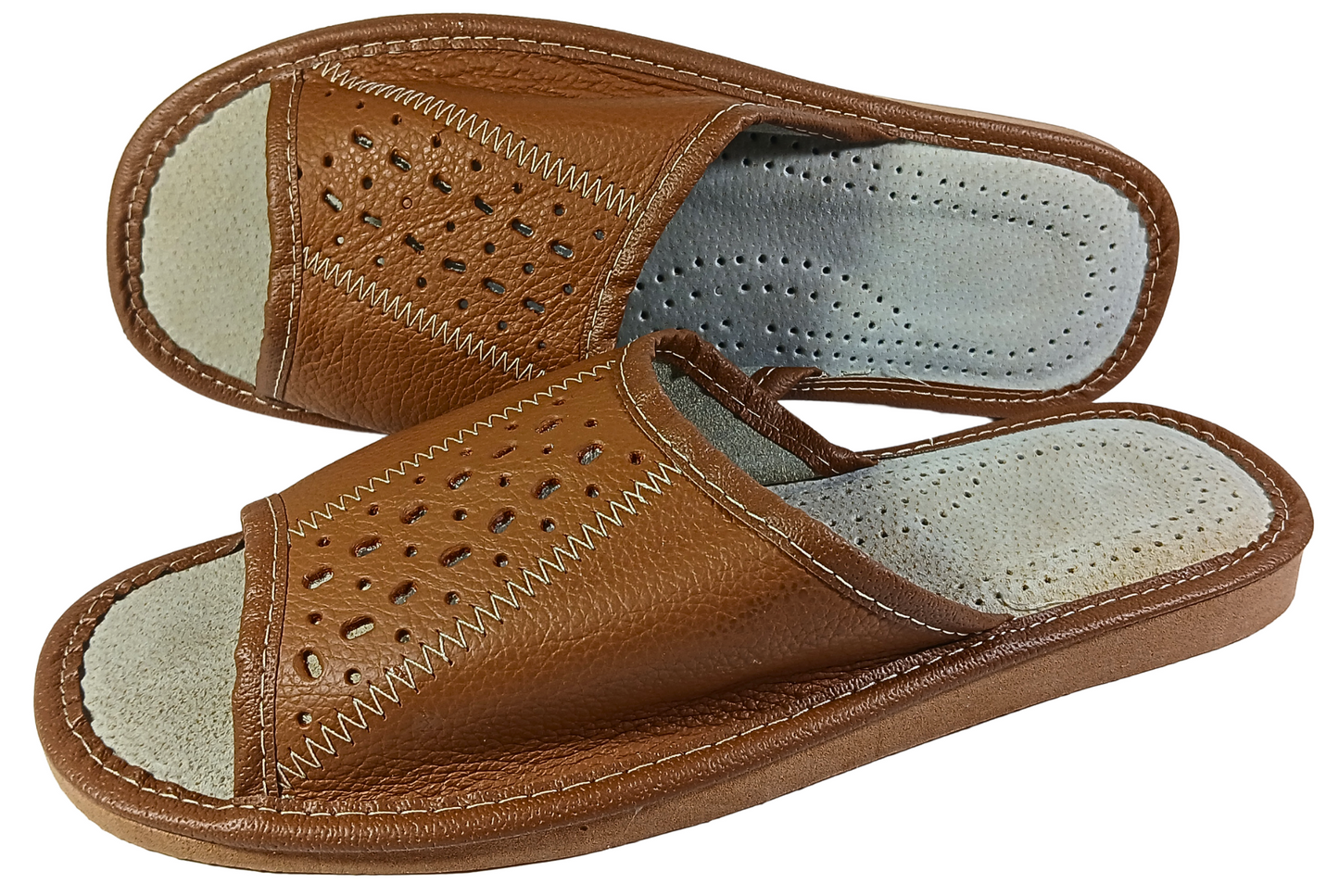 Close-up of cushioned sheepskin insole in men's brown handmade leather sandals - The Leather Gift Co