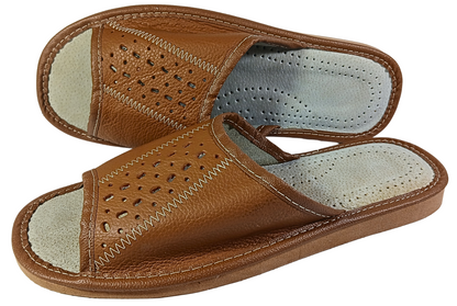 Close-up of cushioned sheepskin insole in men's brown handmade leather sandals - The Leather Gift Co