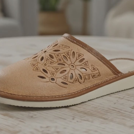 House slippers for women - theleathergiftco