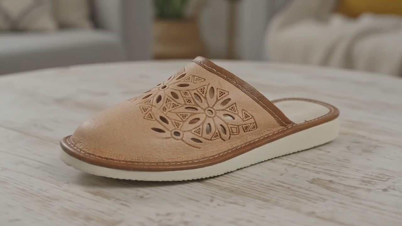 House slippers for women - theleathergiftco