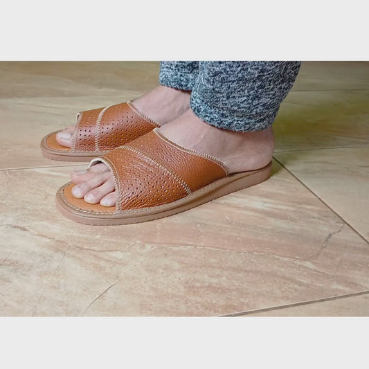 Brown Full Grain Leather Slide Sandals for Men | Sheepskin Insole Handmade Poland